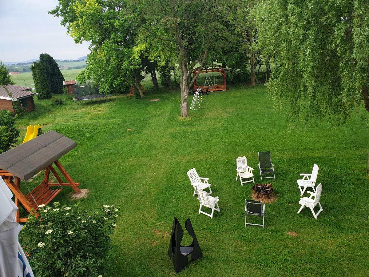 Landhaus Zum Mushof Hotel Wethen Exteriör bild