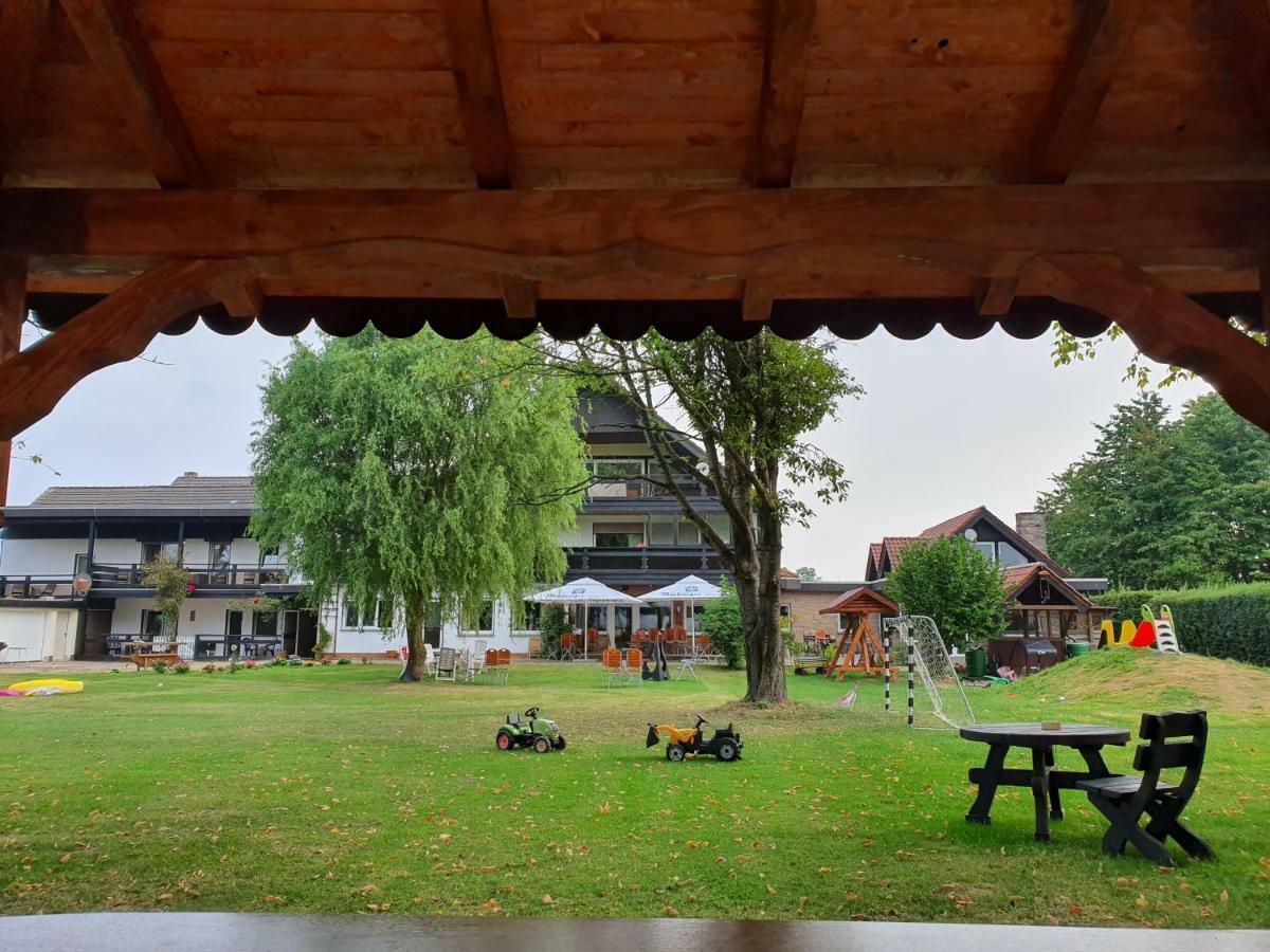 Landhaus Zum Mushof Hotel Wethen Exteriör bild